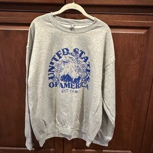 NWT USA crewneck sz L